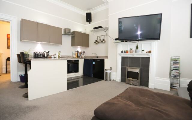 Spacious Flat in Centre of Bournemouth