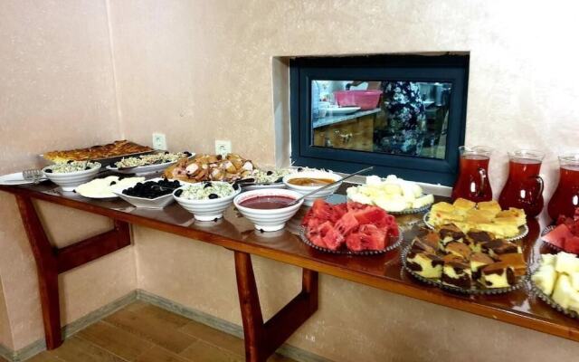 Отель Rosa Hotel Gonio