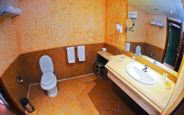 Charmillion Sea Life Resort