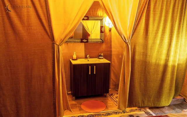 Merzouga Luxury Camp & Camel Trek
