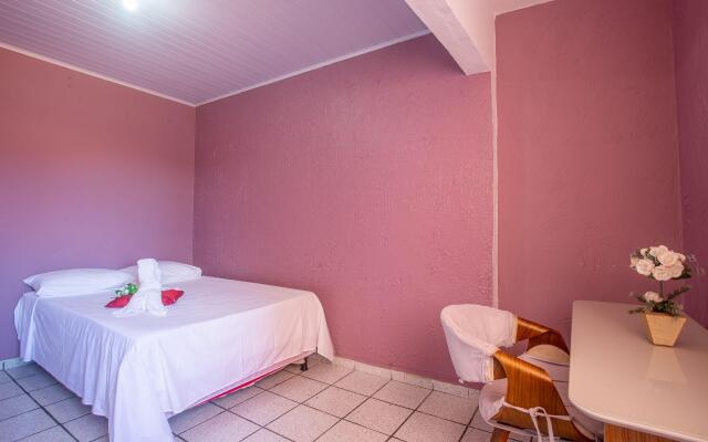 Apto amplo a 8min da praia em Ilhéus ARS0169