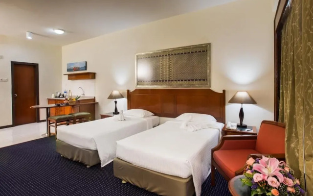 Rainbow Paradise Beach Resort by LWE