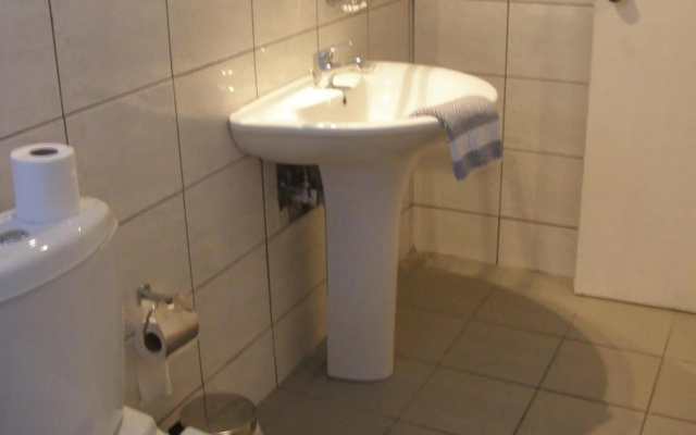 Kassavetis Center - Hotel Studios & Apartments