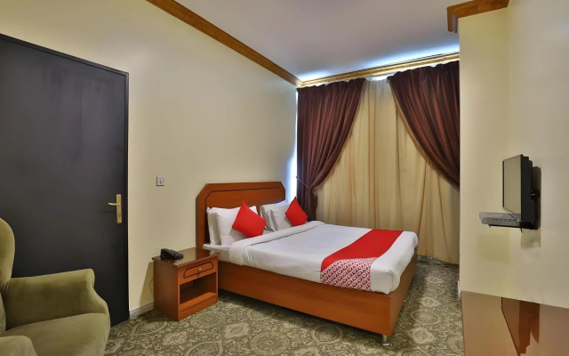 OYO 150 Al Hamra Palace Al Aswaq