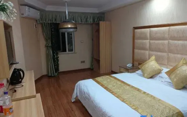 Shengxinyuan Hotel (Zuoling New City)