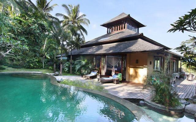 Pelangi Estate