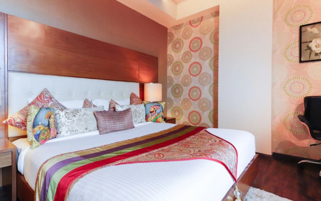 Palette - The Grand Sita