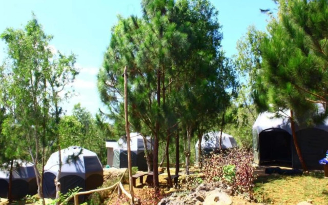 Bukit Lintang Sewu Glamping by ZUZU