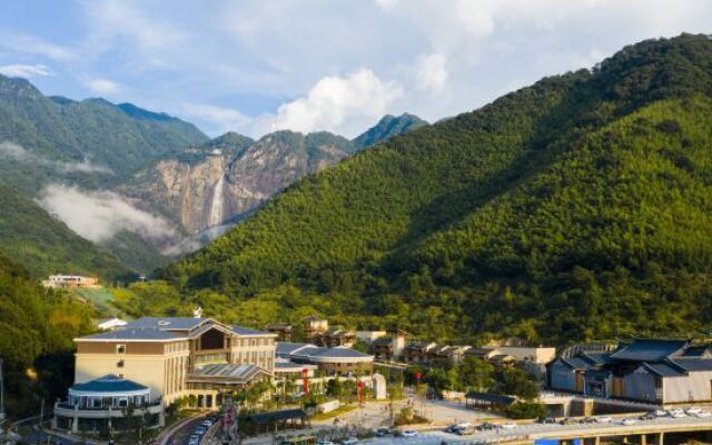 Shiniu Mountain Hotel