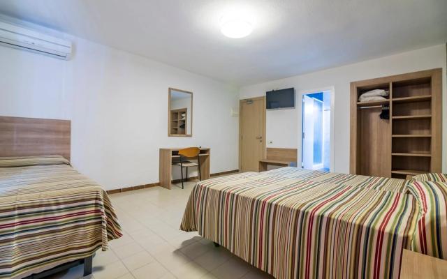 Hotel Blasón Junior