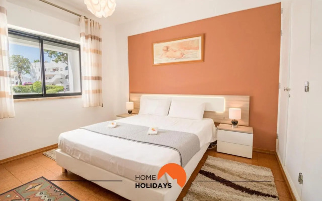 #031 Beautiful & Quiet Beach Flat Near OldTown