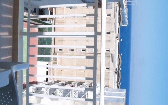Carina Hotel