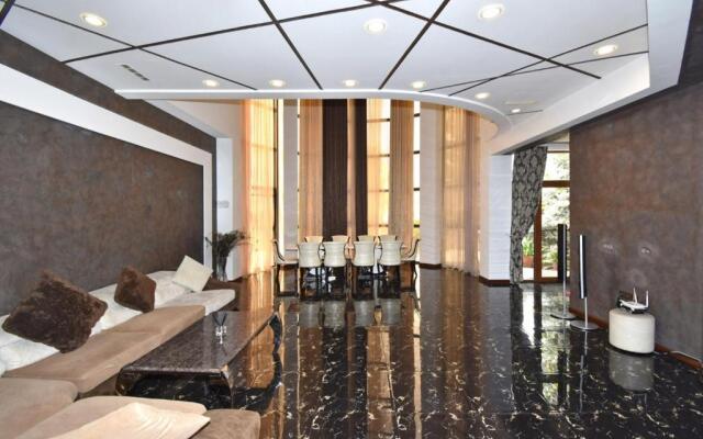 Kocharyan Street, 5 bedrooms Luxury, Unique House MS555