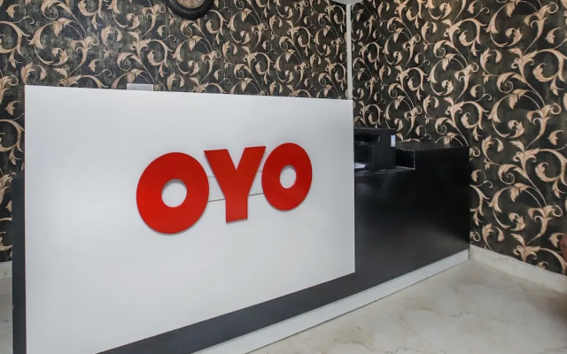 OYO 22235 Mint Residency