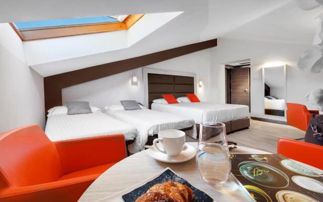 BHotel