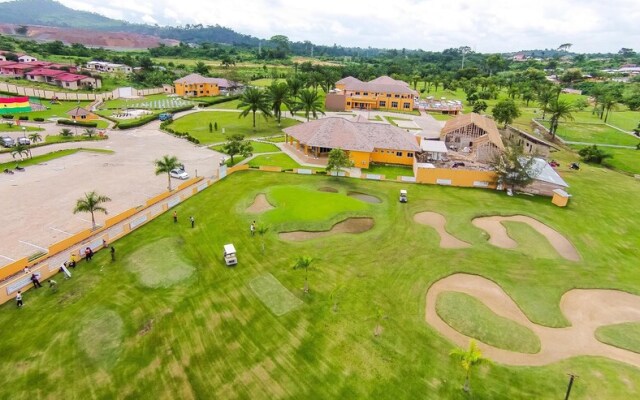 Beige Village Golf Resort & Spa