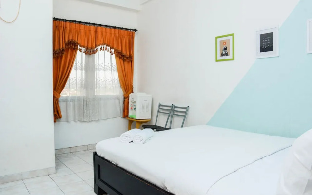 Homey Studio Apartment At Margonda Residence 1