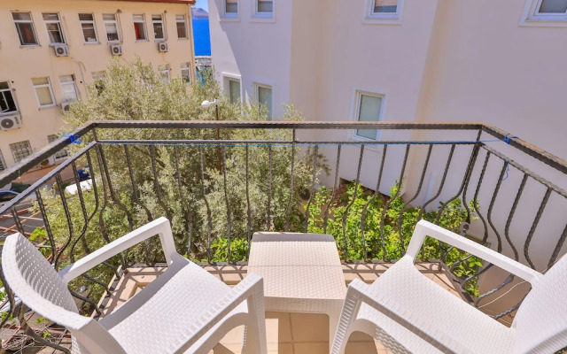 Mina Apart Hotel