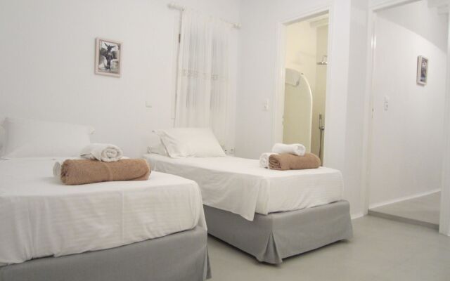 Mykonos Scorpion Beachfront Suites