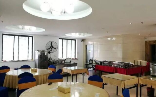 Yangshuo Tianlun Hotel