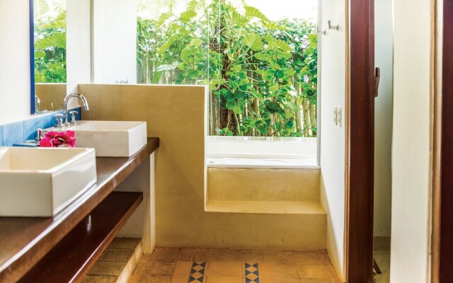 Praia do Espelho Charm Paradise