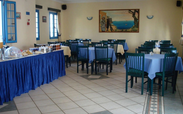 Pantonia Apartments