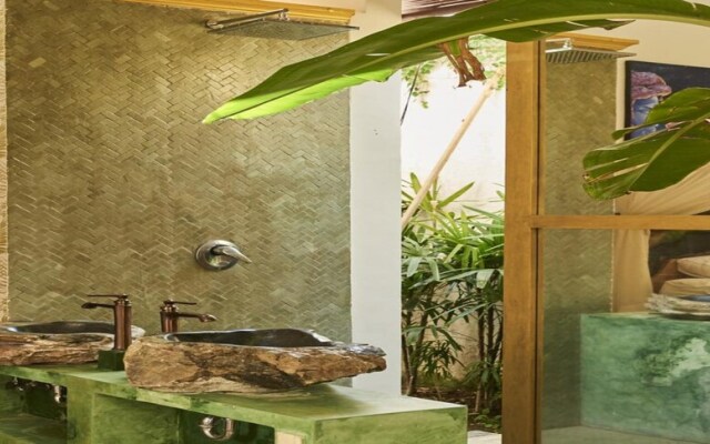 Poem Private Pool Villa