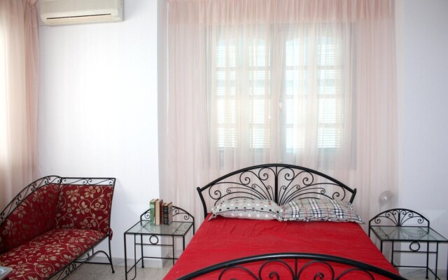 Villa With 4 Bedrooms in Mahdia, With Wonderful sea View, Enclosed Gar