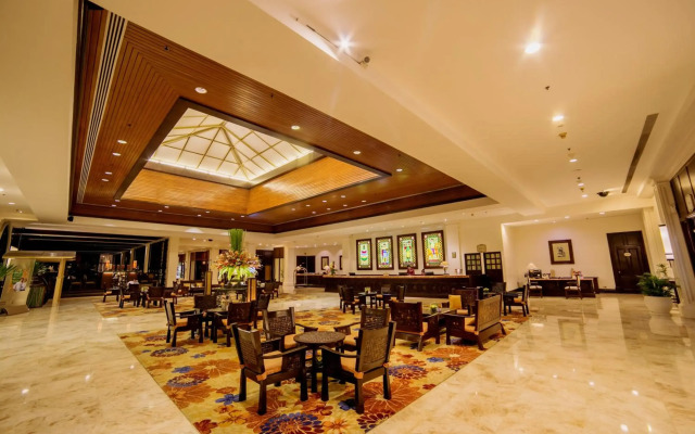 Waterfront Airport Hotel & Casino