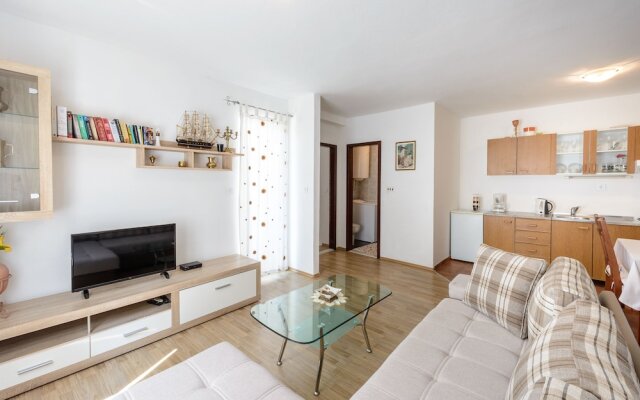 Apartments Aida