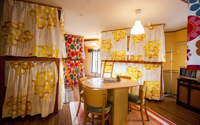 Honeycomb Hostel
