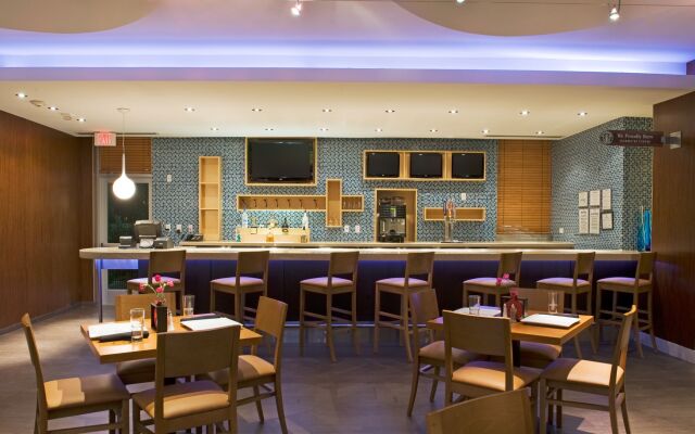 Holiday Inn DFW South by IHG