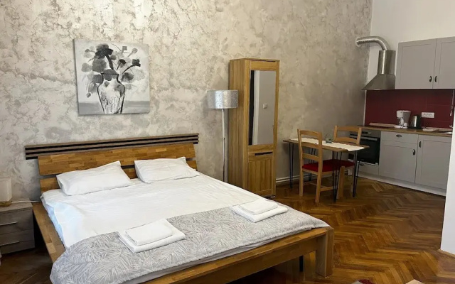 Mira Central Residence