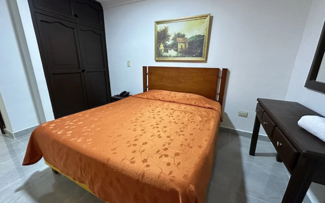 Hotel Cinera