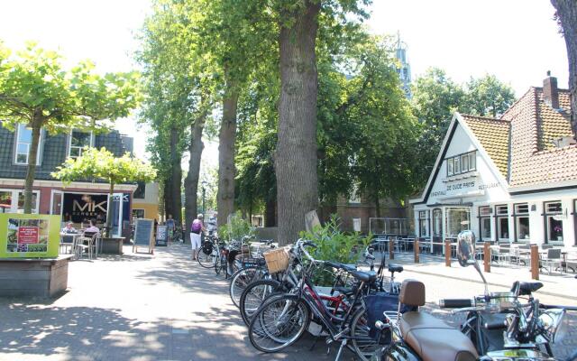 Atmospheric, Well-Kept Country House Located Near Bergen Aan Zee