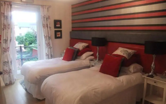 Leicester Hotel