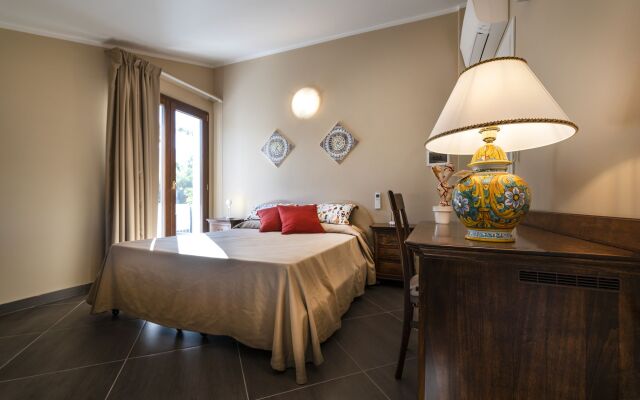 Villa San Lorenzo Room Suite & Restaurant