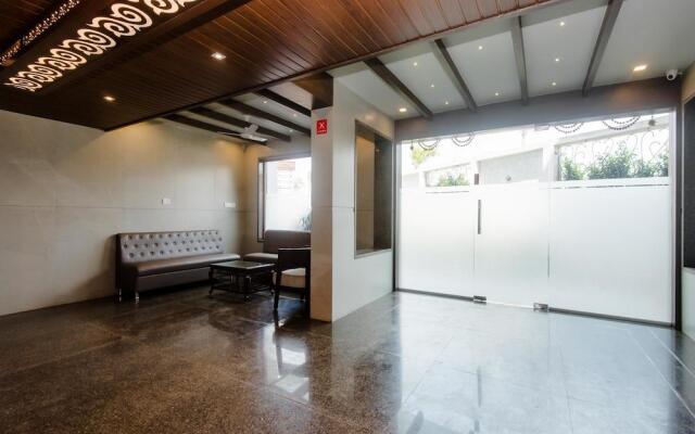 OYO 13468 Hotel Jai Malhar Residency
