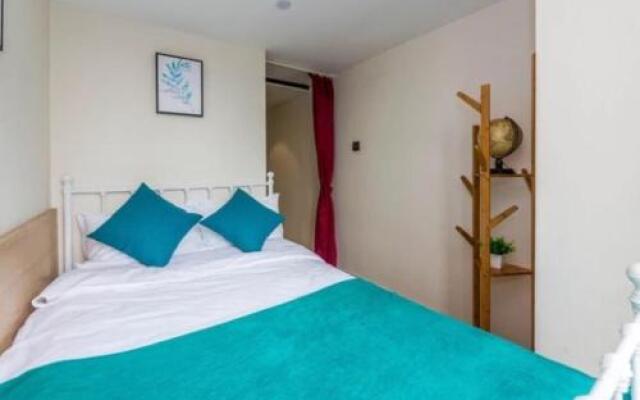 Designed LOFT Apts. for 4-person/traveller/Student