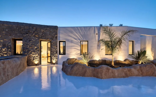 Mykonos Town Black Villa with Cave Heated Pool