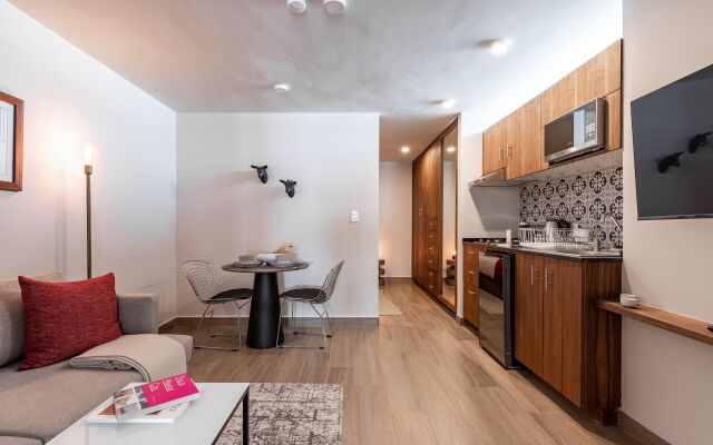 Casai Roma | 1BR | Lira Apartment