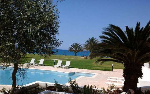 Natura Beach Hotel and Villas