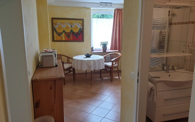 Casa Cristina- Kurpension und Appartements