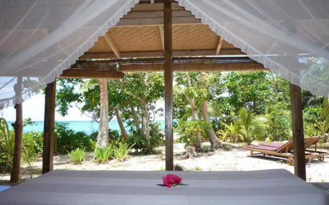 Fafa Island Resort