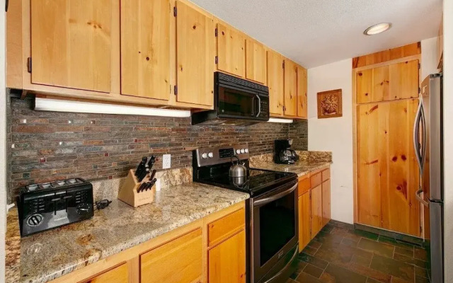 1776 Decatur 4 Bedroom Condo