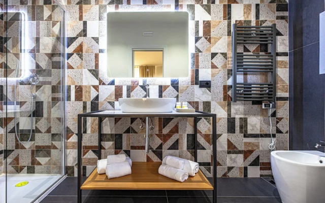 RH Lifestyle Rooms & Suites