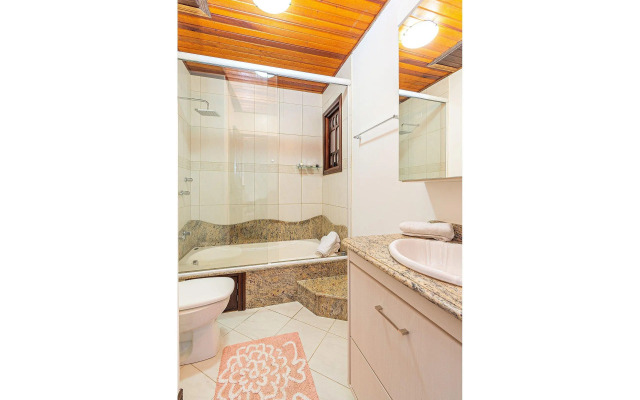 Apto com banheira de imersão - Stay House