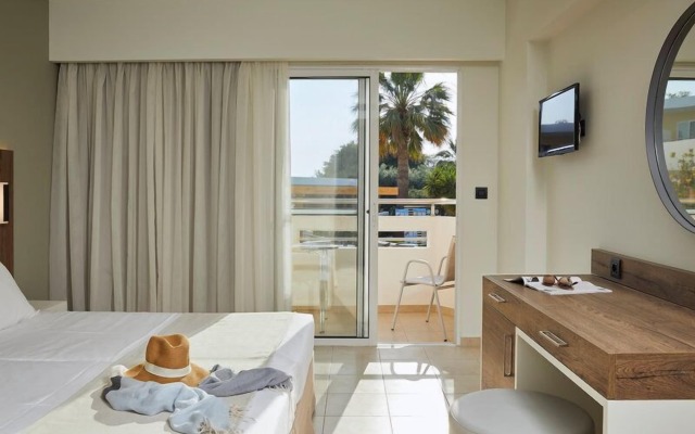 Alex Beach Hotel - Bungalows Hotel