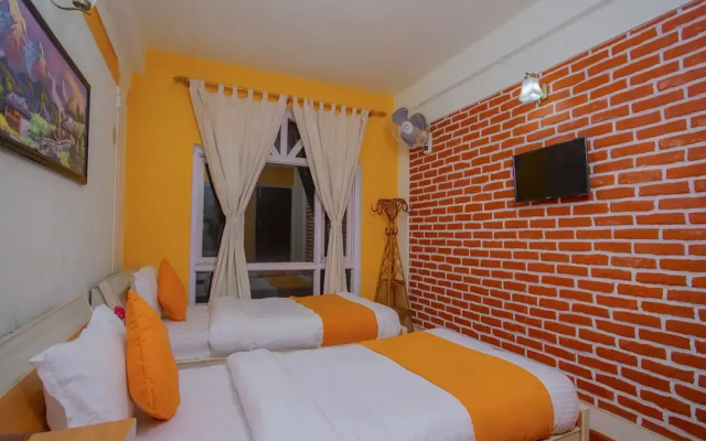 OYO 307 Hari's Home