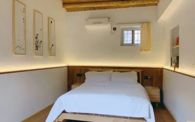 Jinan Hetang Homestay (Daming Lake Furong Street)